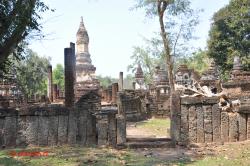 Wat Chedi Ched Thaeo.